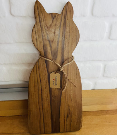 Tabla de cocina o presentaciones en madera de teca de 38x17x2 cms
